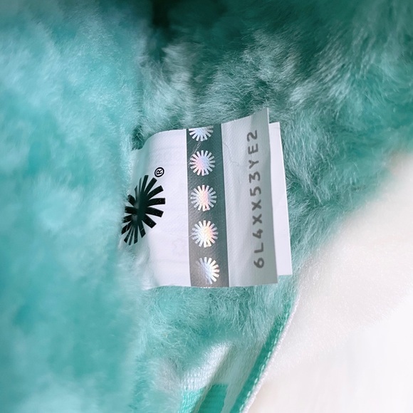 UGG Fluff Yeah Slide In Tide Pool Multi - Picture 8 of 8